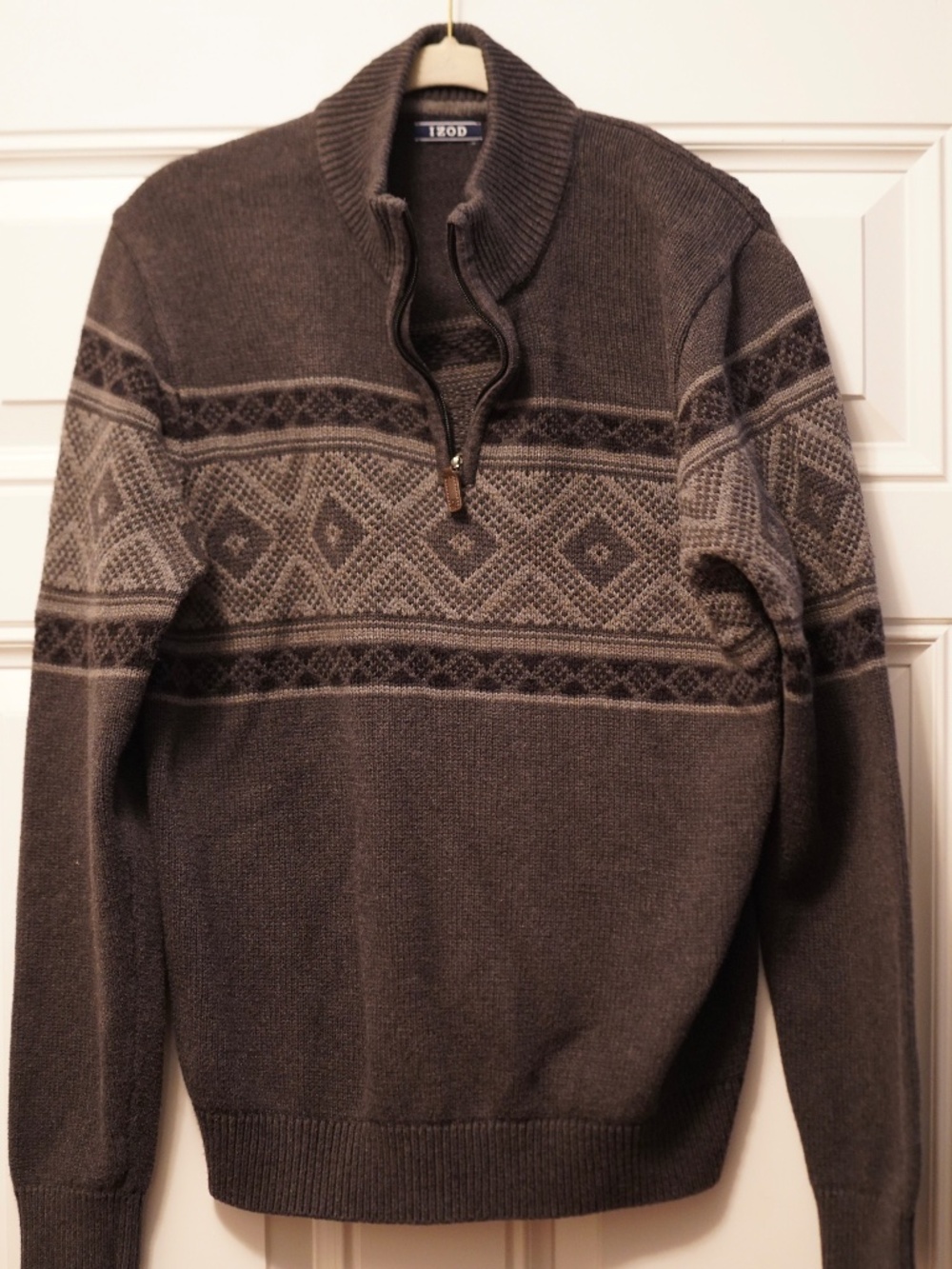 IZOD Men’s Gray Geometric Quarter Zip Sweater Size M
